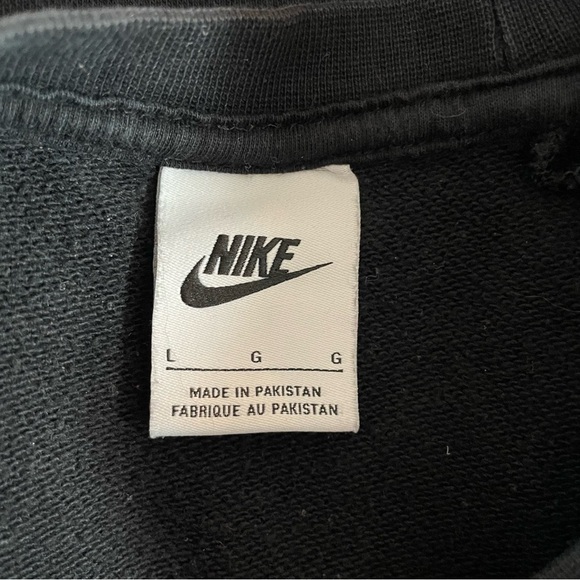 Nike Sportswear Crewneck Sweatshirt 'Essential' in Black Size Large 20589 - Picture 5 of 8